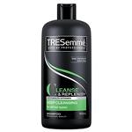 TRESemme Cleanse  Replenish Regenerador Hair Shampoo 900 ml