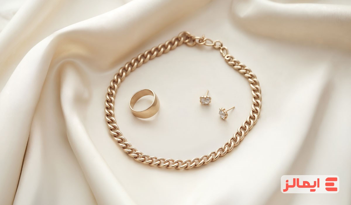  ۴ برند لوکس طلا زنانه که باید آن‌ها را بشناسید