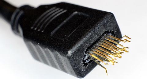 خرابی کابل HDMI به چه علتی است و چگونه آن را تشخیص دهیم؟