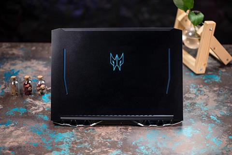 ایسر هلیوس Acer Predator Helios 300